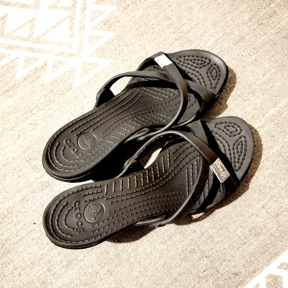 Crocs Chunky Criss-cross Heel - Picture 3 of 12